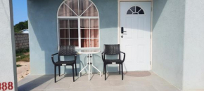 Ocean view with free beach access, pool and water park